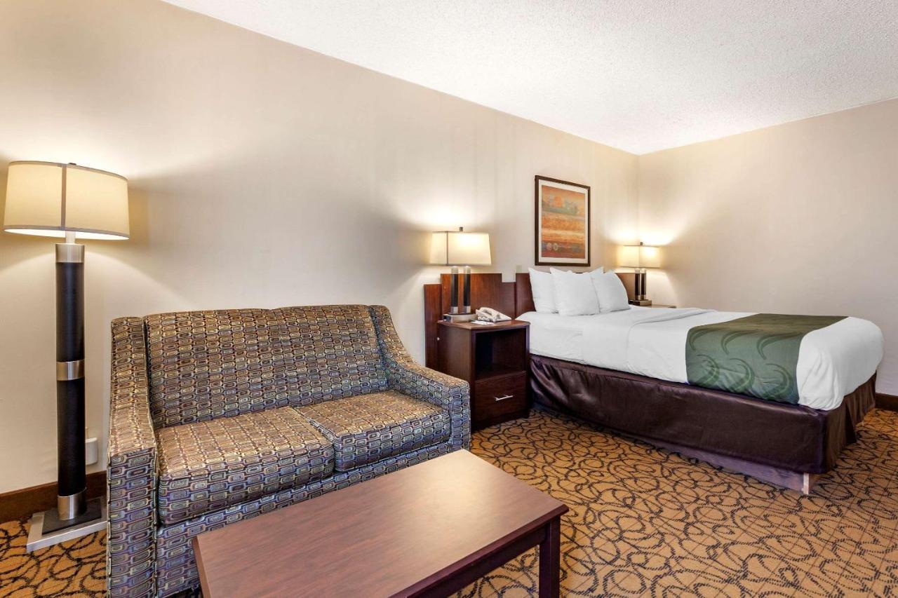 Quality Inn & Suites Escanaba North מראה חיצוני תמונה