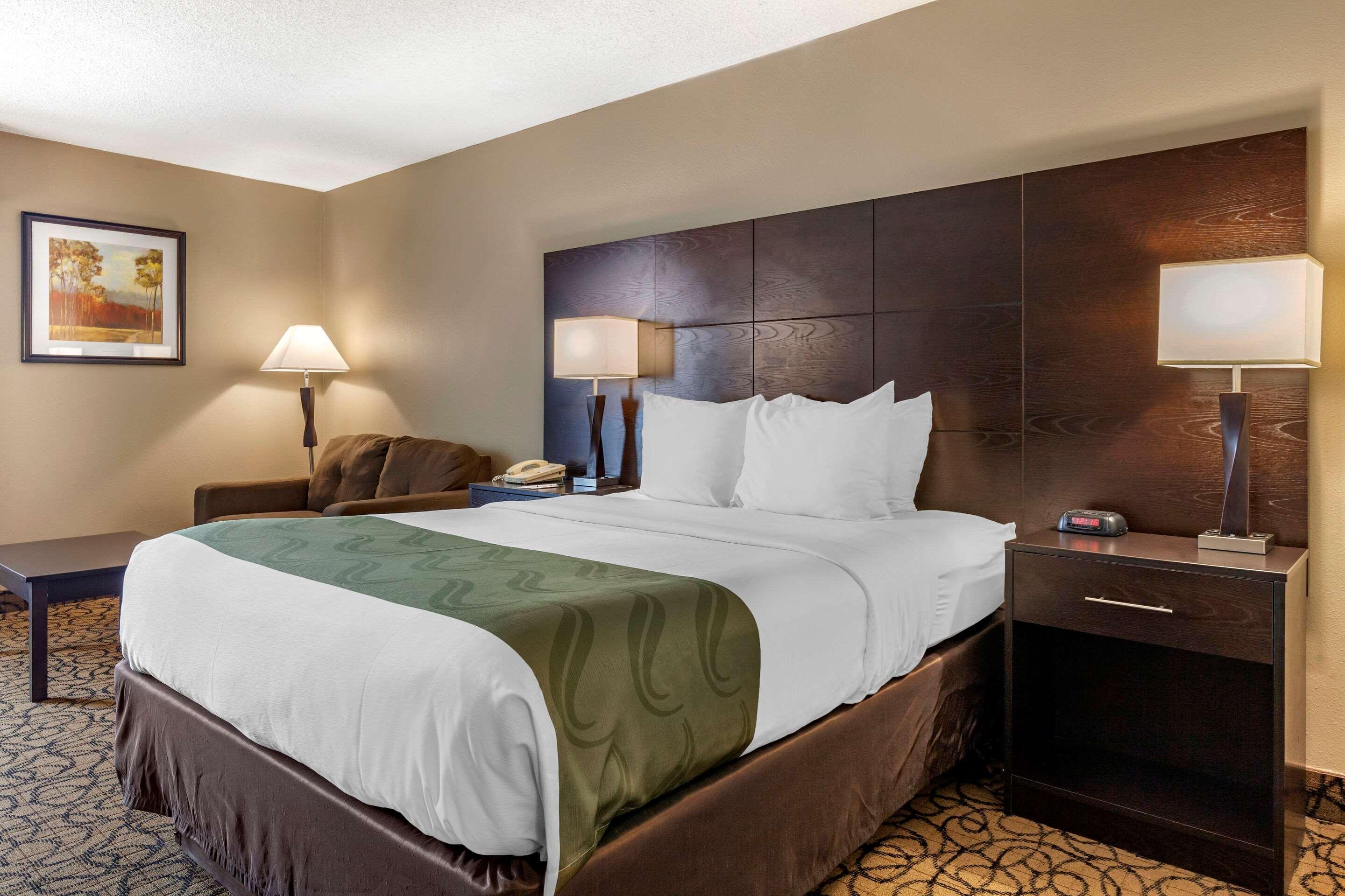 Quality Inn & Suites Escanaba North מראה חיצוני תמונה