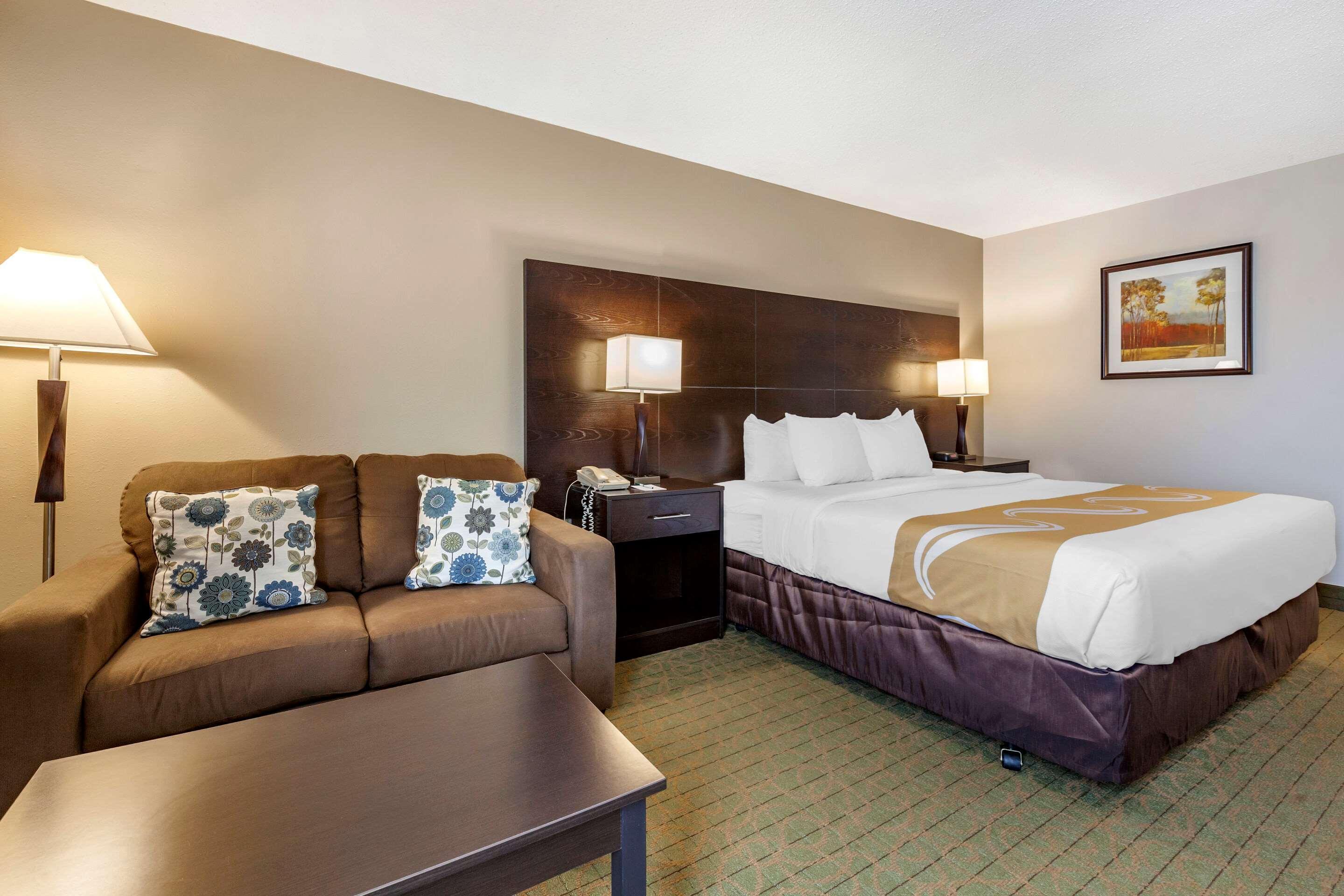 Quality Inn & Suites Escanaba North מראה חיצוני תמונה